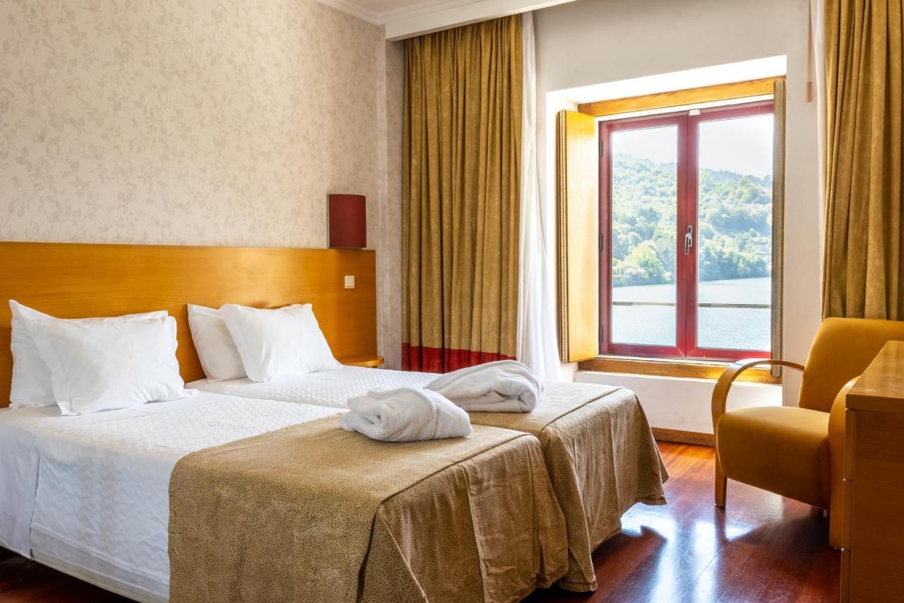 צ'ינפאס Douro Hotel Porto Antigo מראה חיצוני תמונה