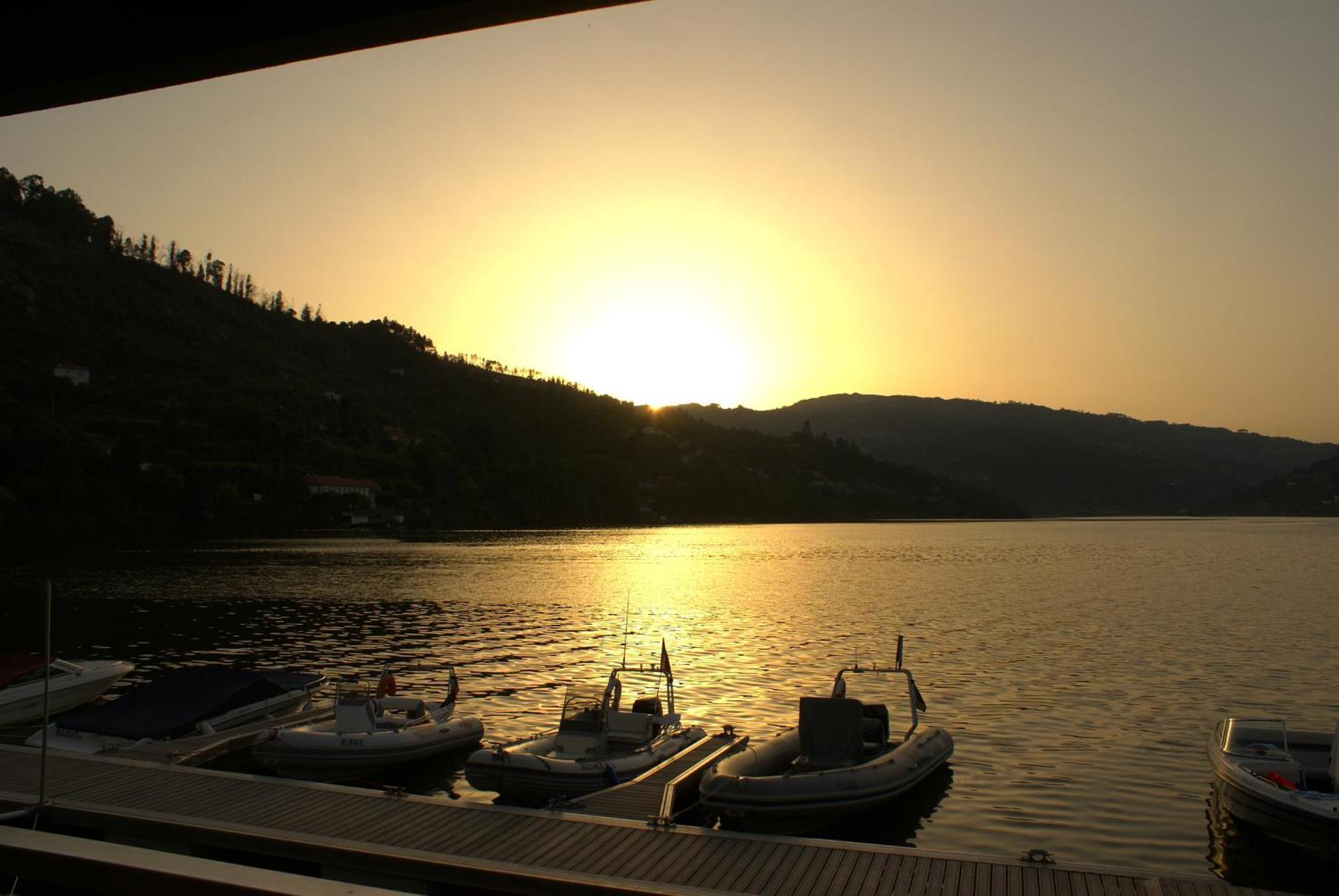 צ'ינפאס Douro Hotel Porto Antigo מראה חיצוני תמונה