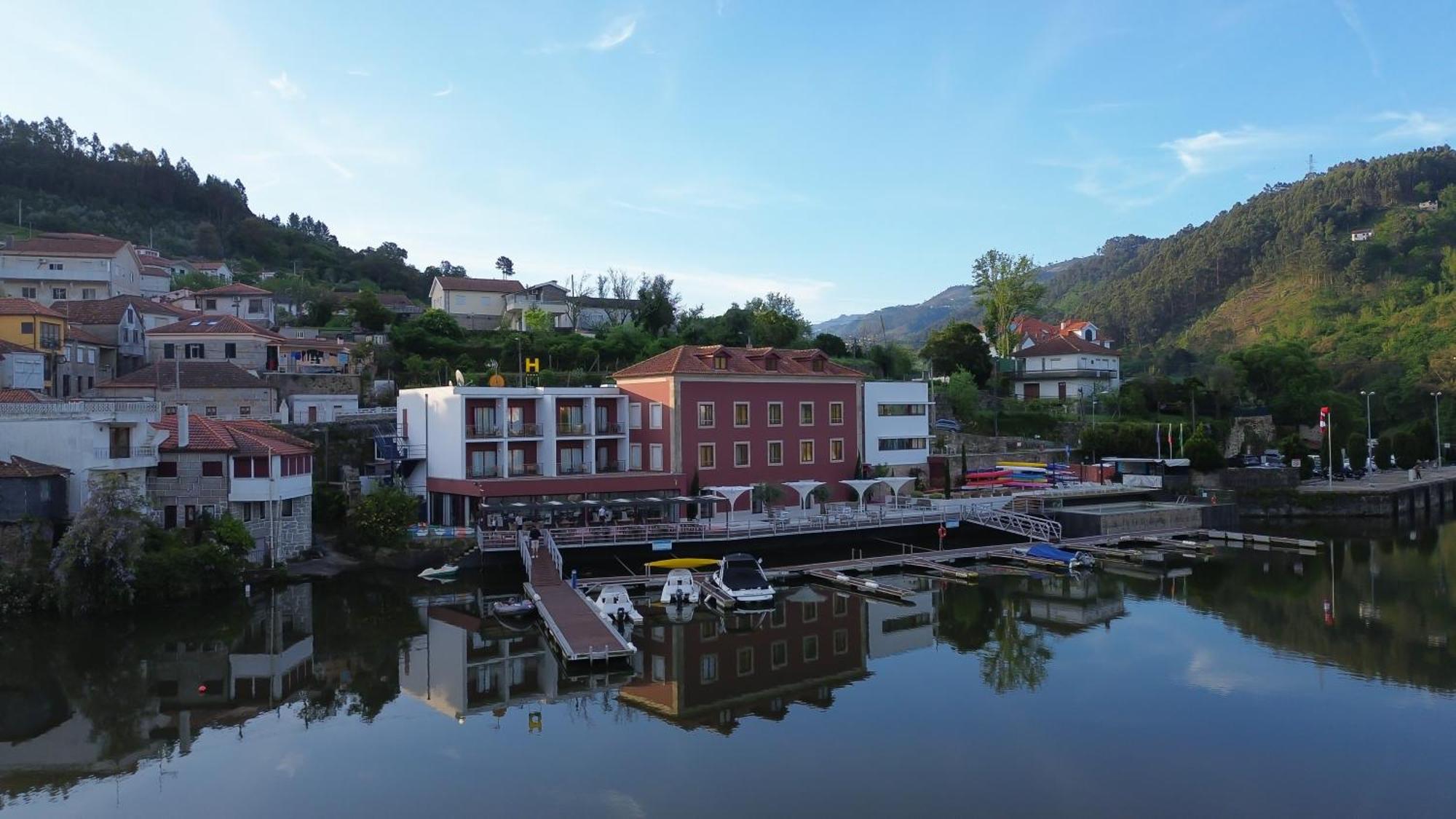 צ'ינפאס Douro Hotel Porto Antigo מראה חיצוני תמונה